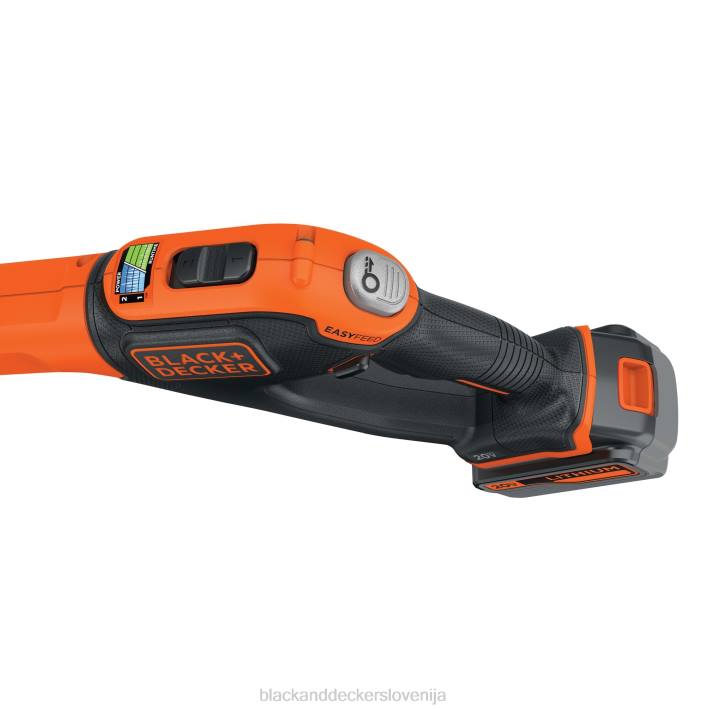 BLACK+DECKER 12-palčni obrezovalnik z vrvico maks. 20 V 8B2Z479 na prostem - Image 7