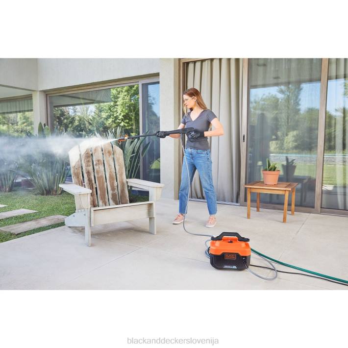BLACK+DECKER 1600-psi 1,2-gpm čistilnik pod pritiskom 8B2Z470 na prostem - Image 1