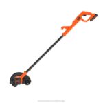 BLACK+DECKER 20v max robnik 8B2Z517 na prostem - Image 8