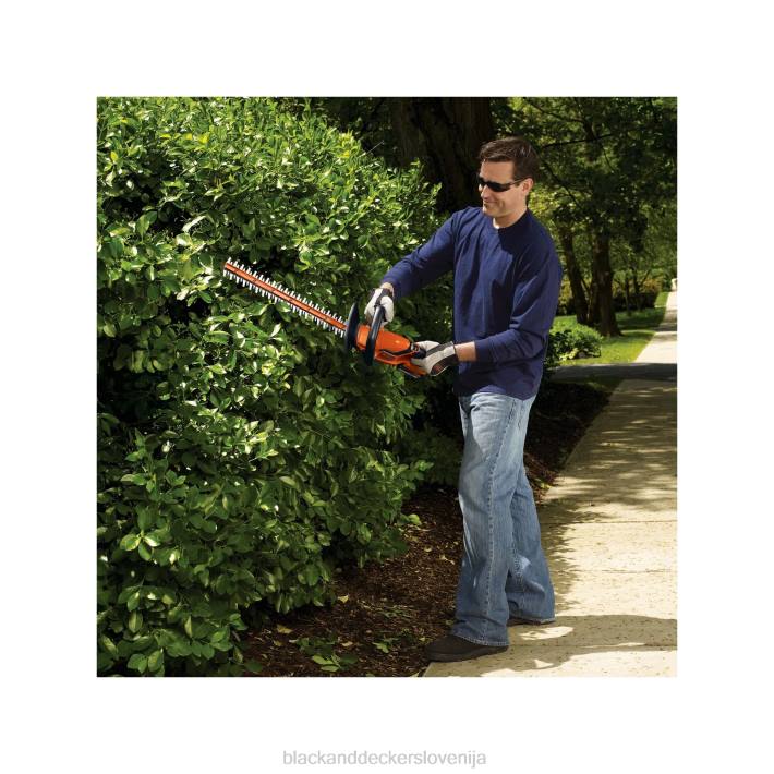 BLACK+DECKER 22-palčne akumulatorske škarje za živo mejo z največ 20 V 8B2Z505 na prostem - Image 5
