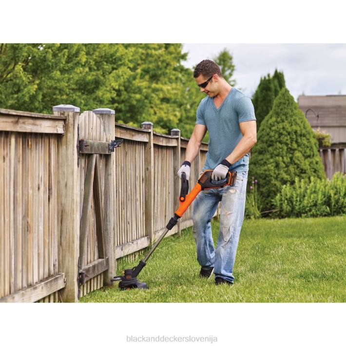 BLACK+DECKER 2-stopenjski 12-palčni brezžični prirezovalnik z vrvico največ 20 V 8B2Z484 na prostem - Image 3