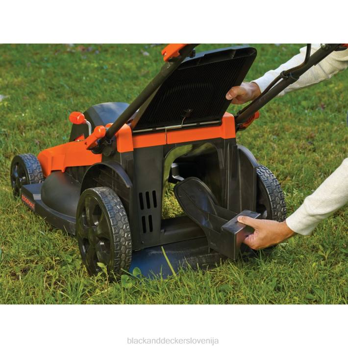 BLACK+DECKER 40v max akumulatorska kosilnica z baterijo in polnilcem priložena 8B2Z422 na prostem - Image 5