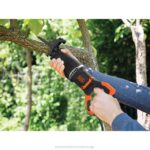 BLACK+DECKER 7-amperska električna sabljasta žaga z odstranljivim držalom za veje 8B2Z648 orodja