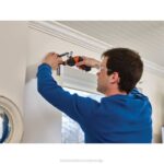 BLACK+DECKER Akumulatorski vijačnik 4v max s kompletom za obešanje slik 8B2Z564 orodja - Image 16