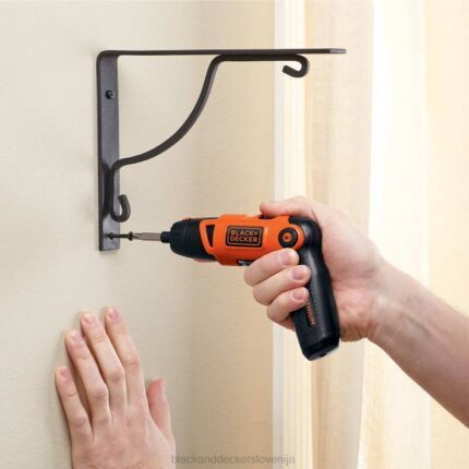 BLACK+DECKER akumulatorski vijačnik z vrtljivim ročajem, usb polnilnikom in 2 nastavkoma s šestrobim steblom 8B2Z566 orodja