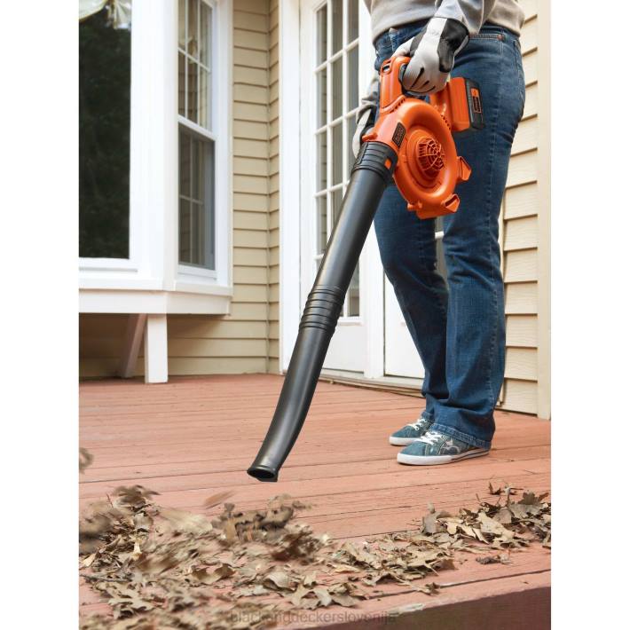 blackdecker_powercommand_40v_max_akumulatorski_pometac_8b2z438_na_prostem.jpg BLACK+DECKER powercommand 40v max akumulatorski pometač 8B2Z438 na prostem - Image 1