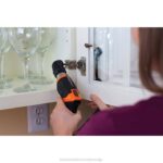 BLACK+DECKER Pravokotni nastavek za akumulatorski vijačnik 4v max 8B2Z574 orodja - Image 3