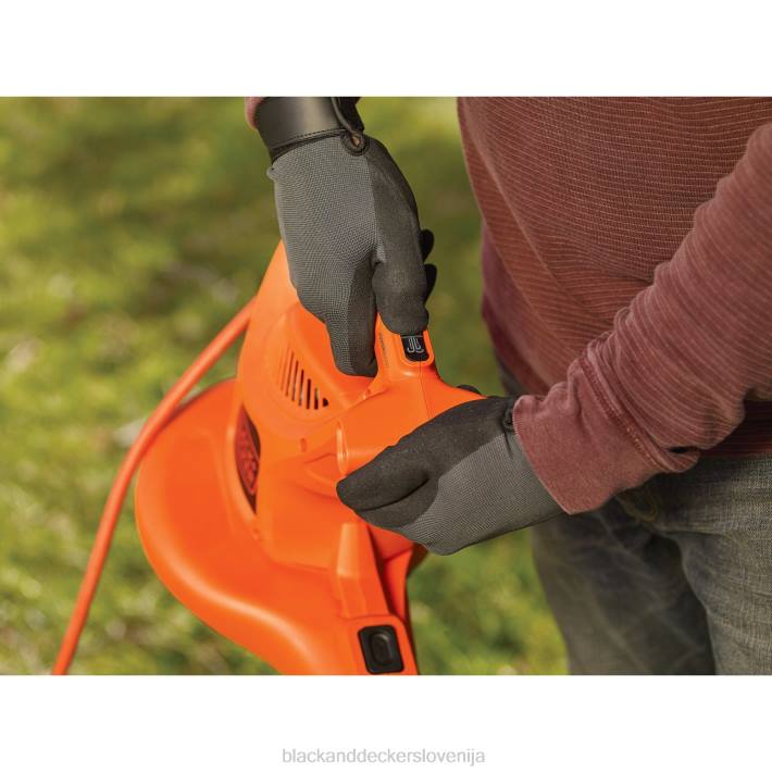 BLACK+DECKER Vakuumski mulčer za listje z električnim puhalnikom za listje 3 v 1 8B2Z442 na prostem - Image 5