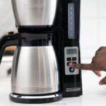 BLACK+DECKER 12-skodelični termo programabilni aparat za kavo 8B2Z291 kuhinja