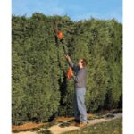 BLACK+DECKER 20 V max powerconnect 18 in. Samo akumulatorsko orodje za škarje za živo mejo 8B2Z400 na prostem - Image 7