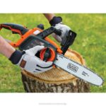 BLACK+DECKER 20v max komplet akumulatorske motorne žage 10-palčna 8B2Z388 na prostem - Image 6
