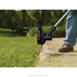 BLACK+DECKER 40v max 13 in. 2v1 akumulatorski strižnik/obrezovalnik z nitko s kompletom powercommand 8B2Z487 na prostem - Image 2
