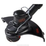 BLACK+DECKER 40v max litij trimer z nitko 8B2Z485 na prostem - Image 7
