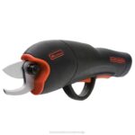 BLACK+DECKER akumulatorski obrezovalnik 8B2Z500 na prostem - Image 3