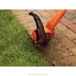 BLACK+DECKER trimer z vrvico električni samodejni podajalnik 13-palčni 4,4-amp 8B2Z477 na prostem